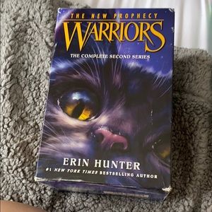 The new prophecy-WARRIORS